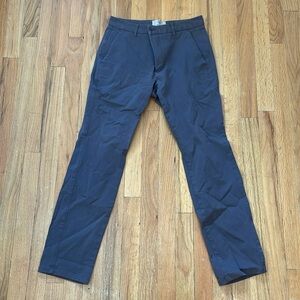 Everlane Performance Chino Slate Grey